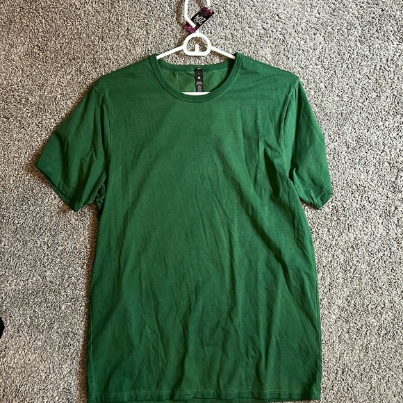 204 NWT LululemonThe Fundamental T *Wash MEN size S BRZ7 - Picture 1 of 1